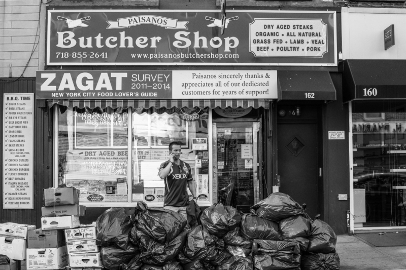 boucherie-VILLARS SUR VAR-min_nyc_newyorkcity_urban_blackandwhite_bw_white_ny_black-364202